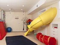 Coolest basement playroom - makes me wish I was a kid again!