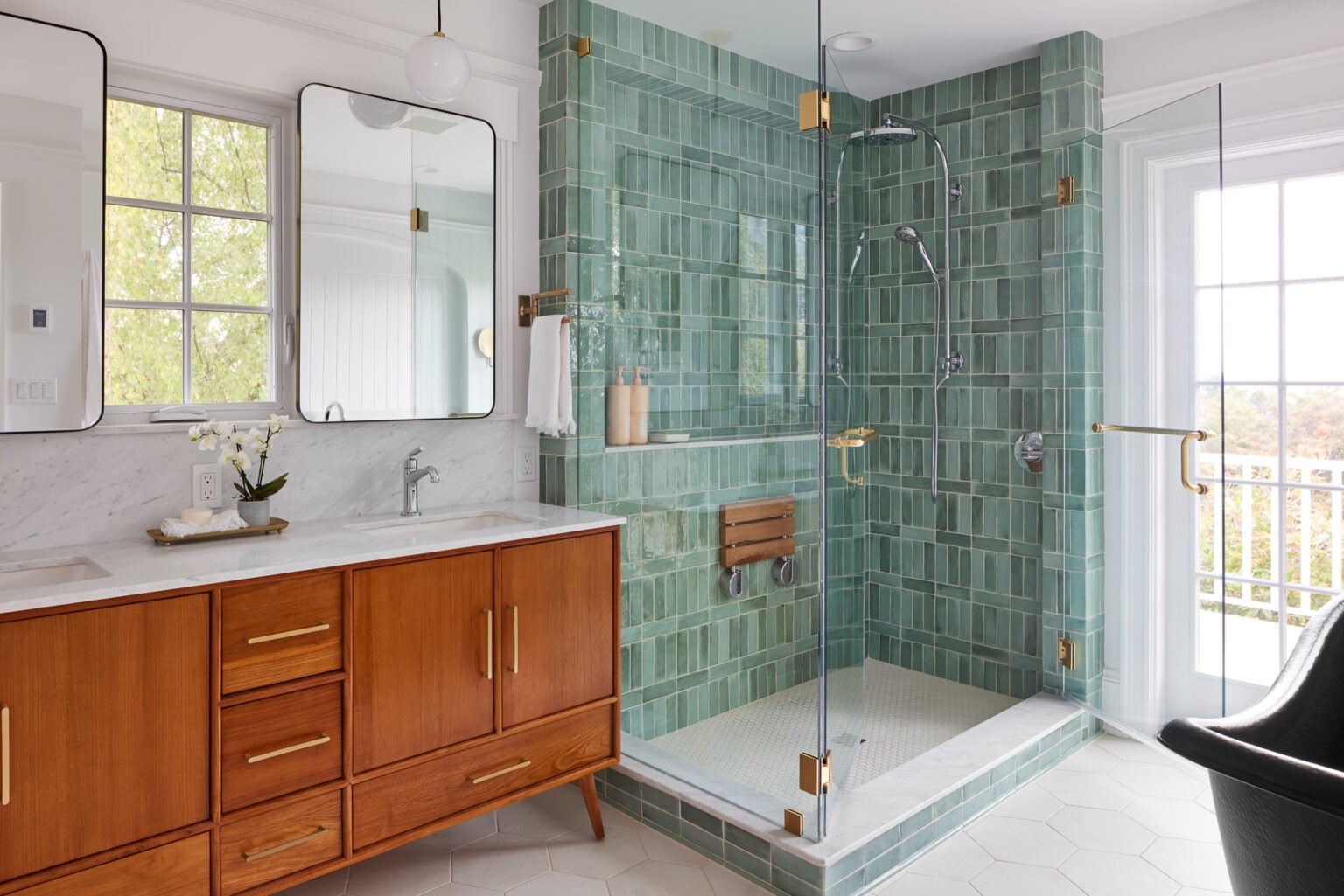 10 Tub to Shower Conversion Ideas for a Bathroom Remodel - Model Remodel
